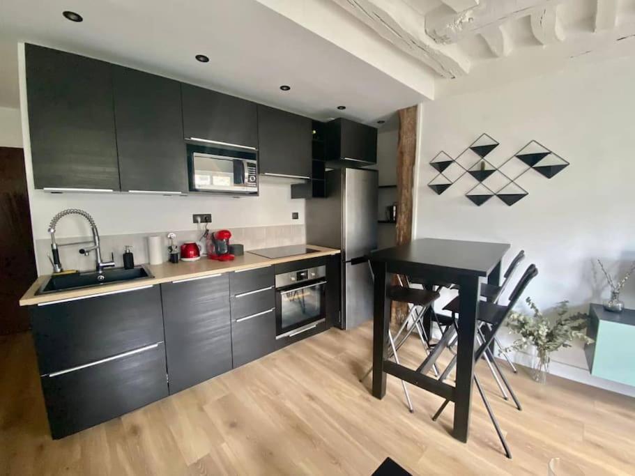 Apartmán Le Gustave, Charme & Equipements Au Coeur De Rouen Exteriér fotografie